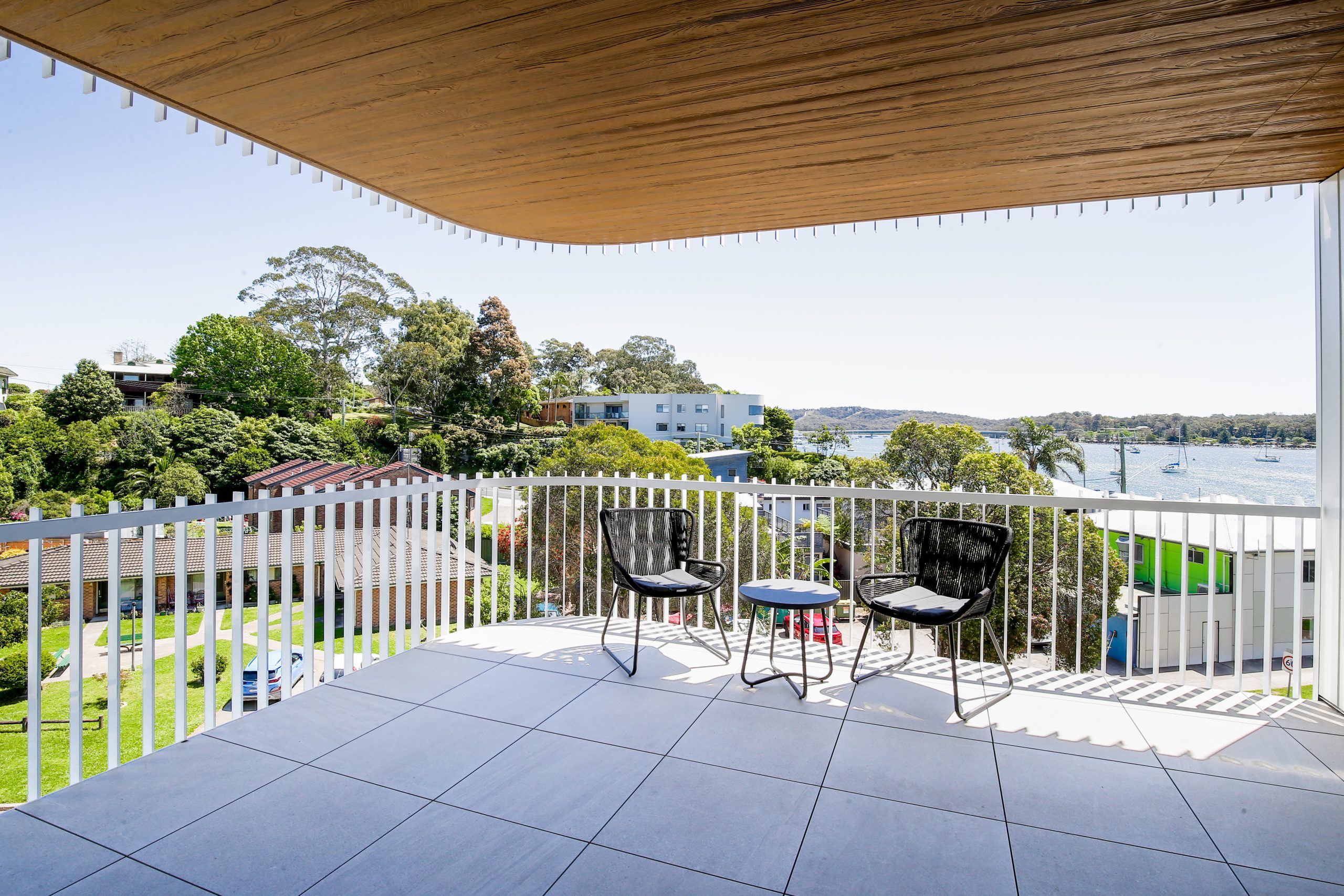 Elegant 2Bed Apartment with Incredible Bay Views Batemans Bay